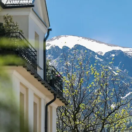 Compact Near Krupowki In By Rent Like