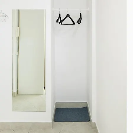 Daire Compact Near Krupowki In By Rent Like